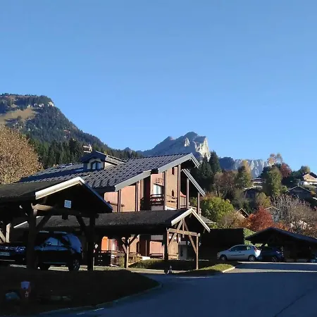 Appartement Red Apple Carroz Duplex De Charme Wifi Parking Balcon Tv Ski-bus *